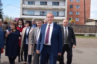 Губернатор Иркутской области посетил с рабочим визитом Национальный музей