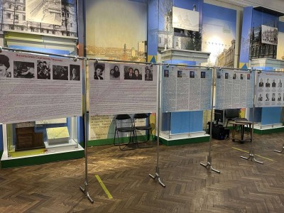 Выставка о выдающихся и знаменитых уроженцах Усть-Ордынского Бурятского округа в Иркутске